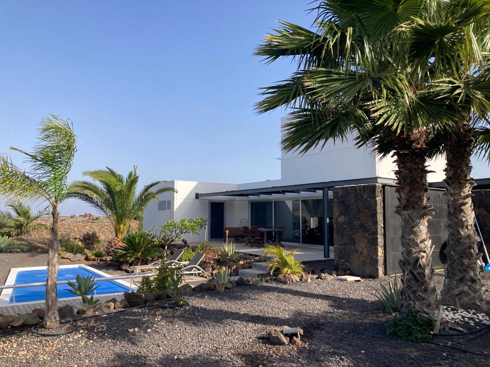 Majanicho Rock - Villa With Heated Pool Lajares Kültér fotó
